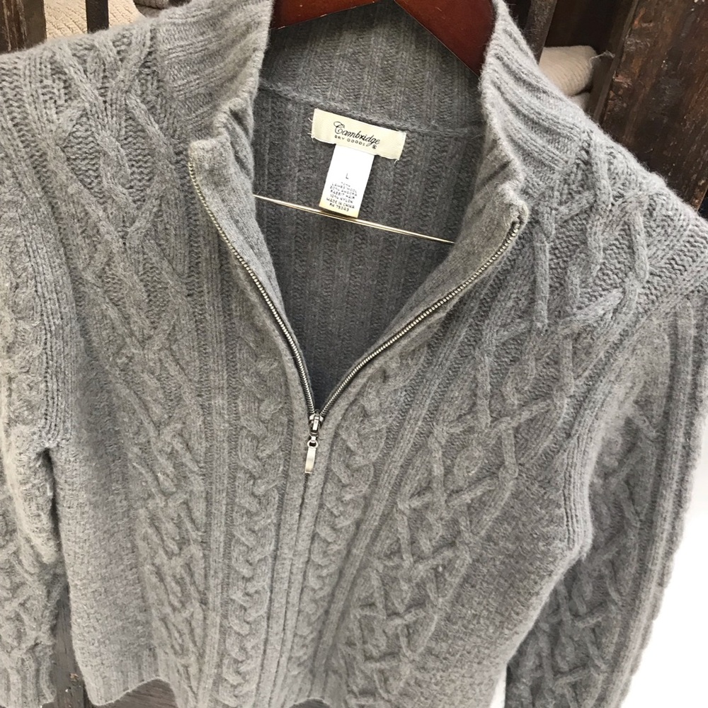 Cambridge  zipper front lambs-wool/angora sweater